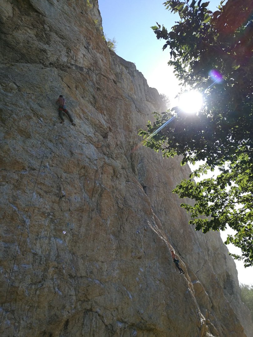 Руслан Амирханов